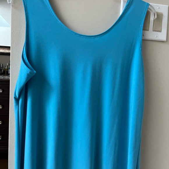 Two piece set - Picture 4 of 4